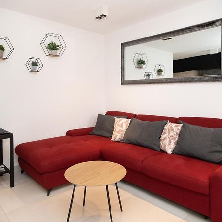 Apartment Tula Szybenik Zewnętrze zdjęcie